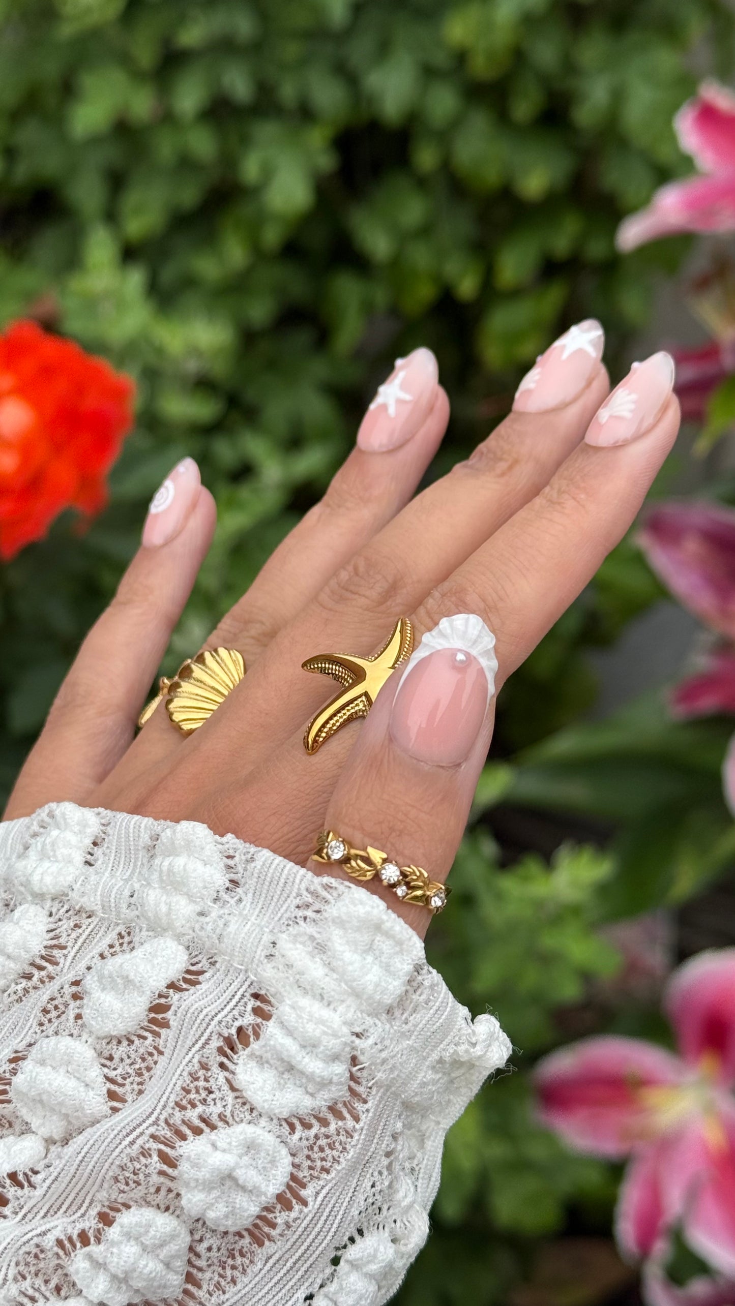 Seashell - Luxury Press On Nails