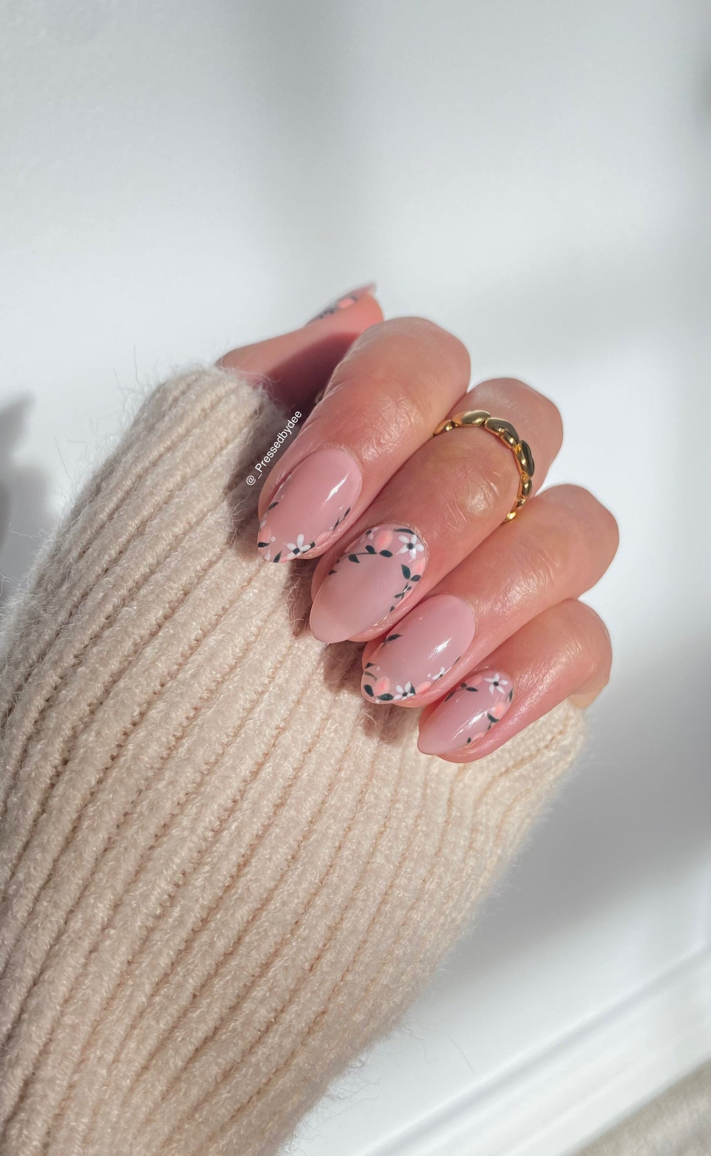 Spring - Intricate flower nails - Press on nails UK