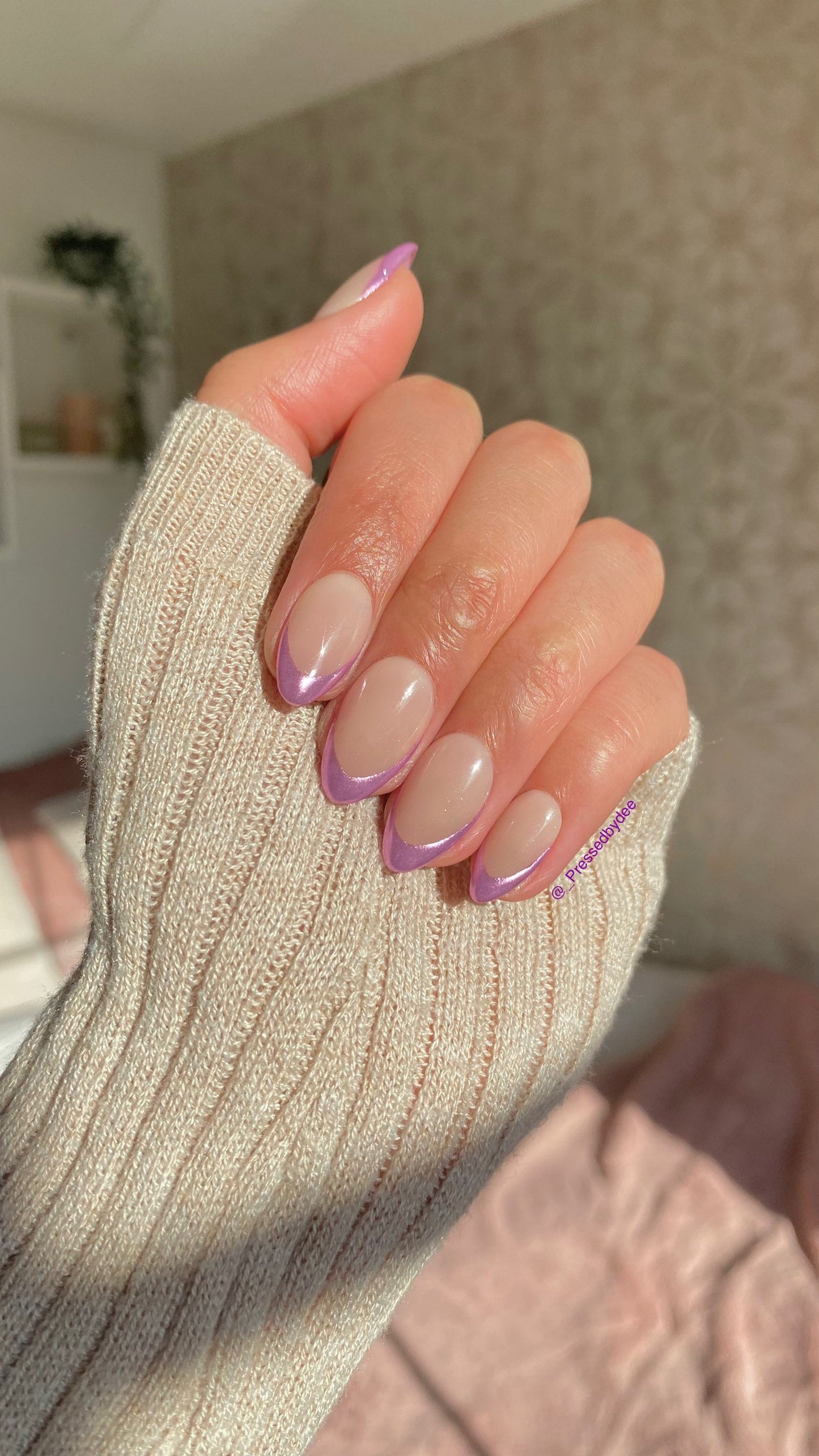 Chrome Tips - Chrome french tip - Press on nails UK