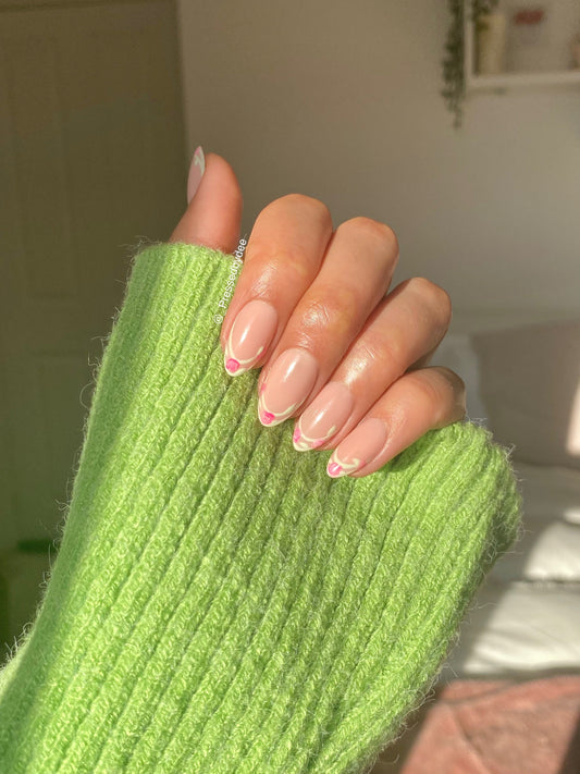 Thorns & Roses - Press on nails UK