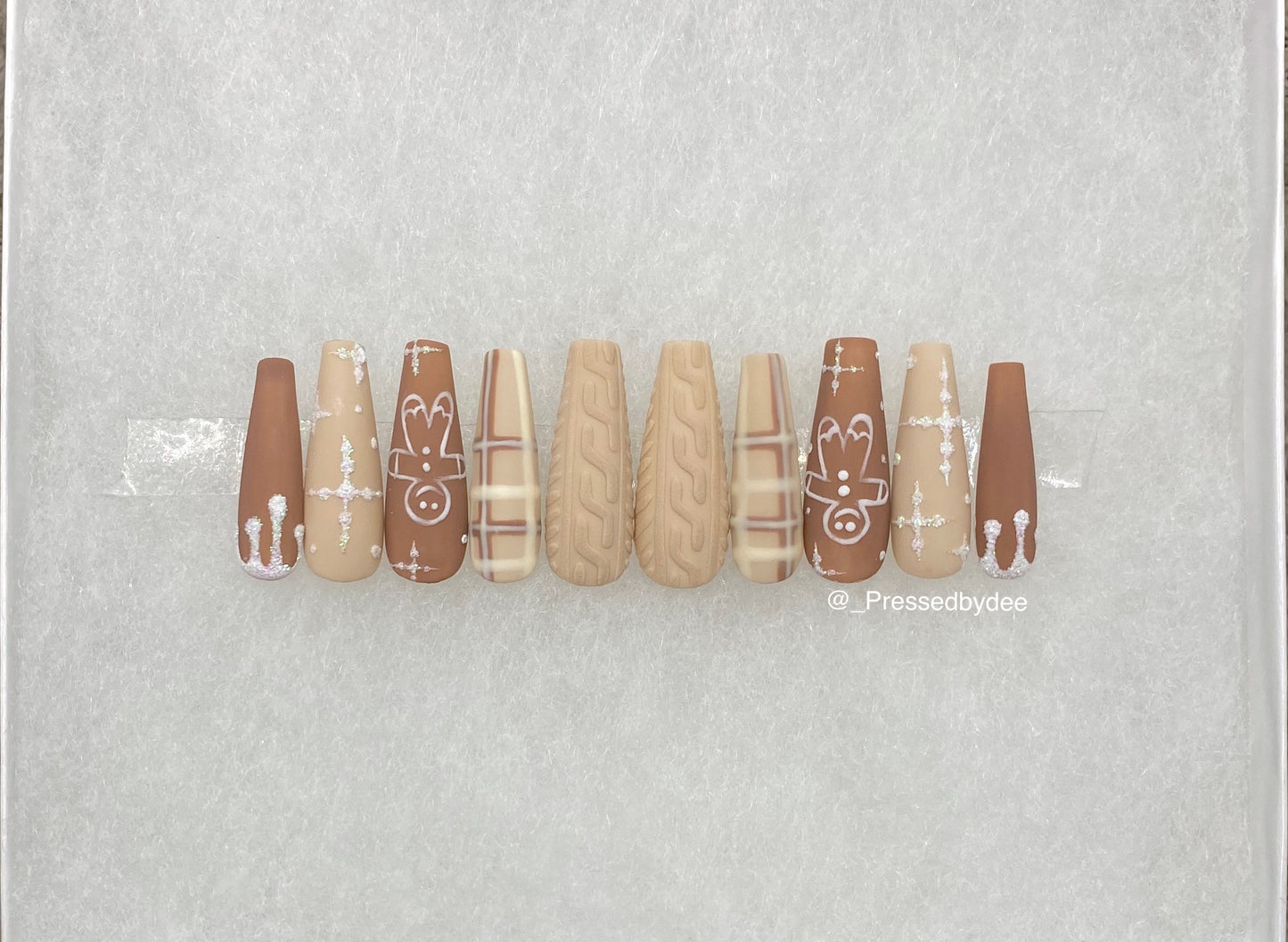Nude Gingerbread Christmas Nails | Handpainted Press On Nails