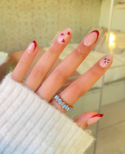 Candy Cane Hearts | Handpainted Press On Nails