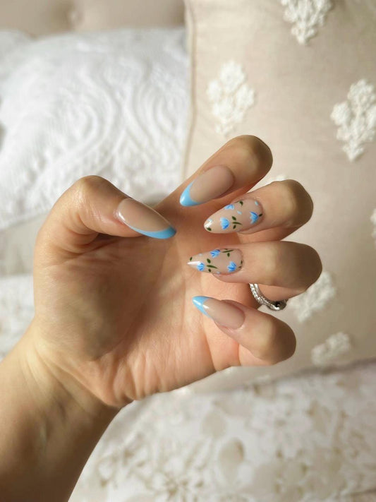 Tulips & Tips - Blue floral nails - Press on nails UK