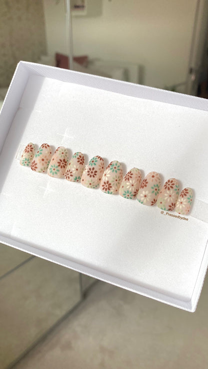Pastel Abstract Flower Nails - Luxury Press On Nails